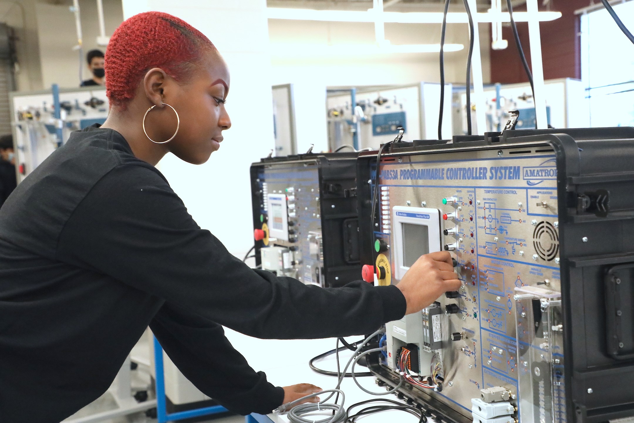 Goose Creek CISD Here, We Grow Giants